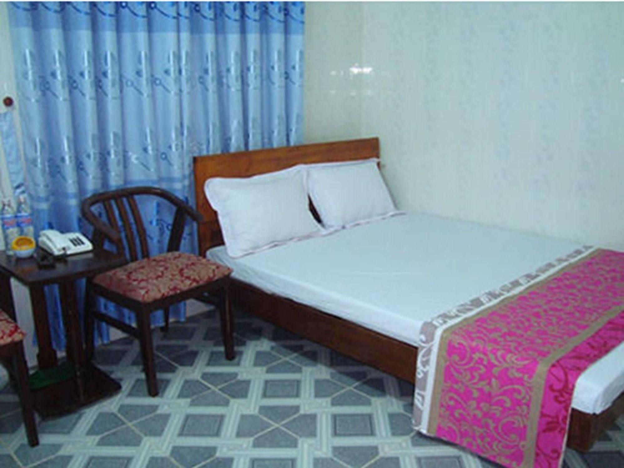Anh Linh 1 Hotel ด่งเฮ้ย ภายนอก รูปภาพ