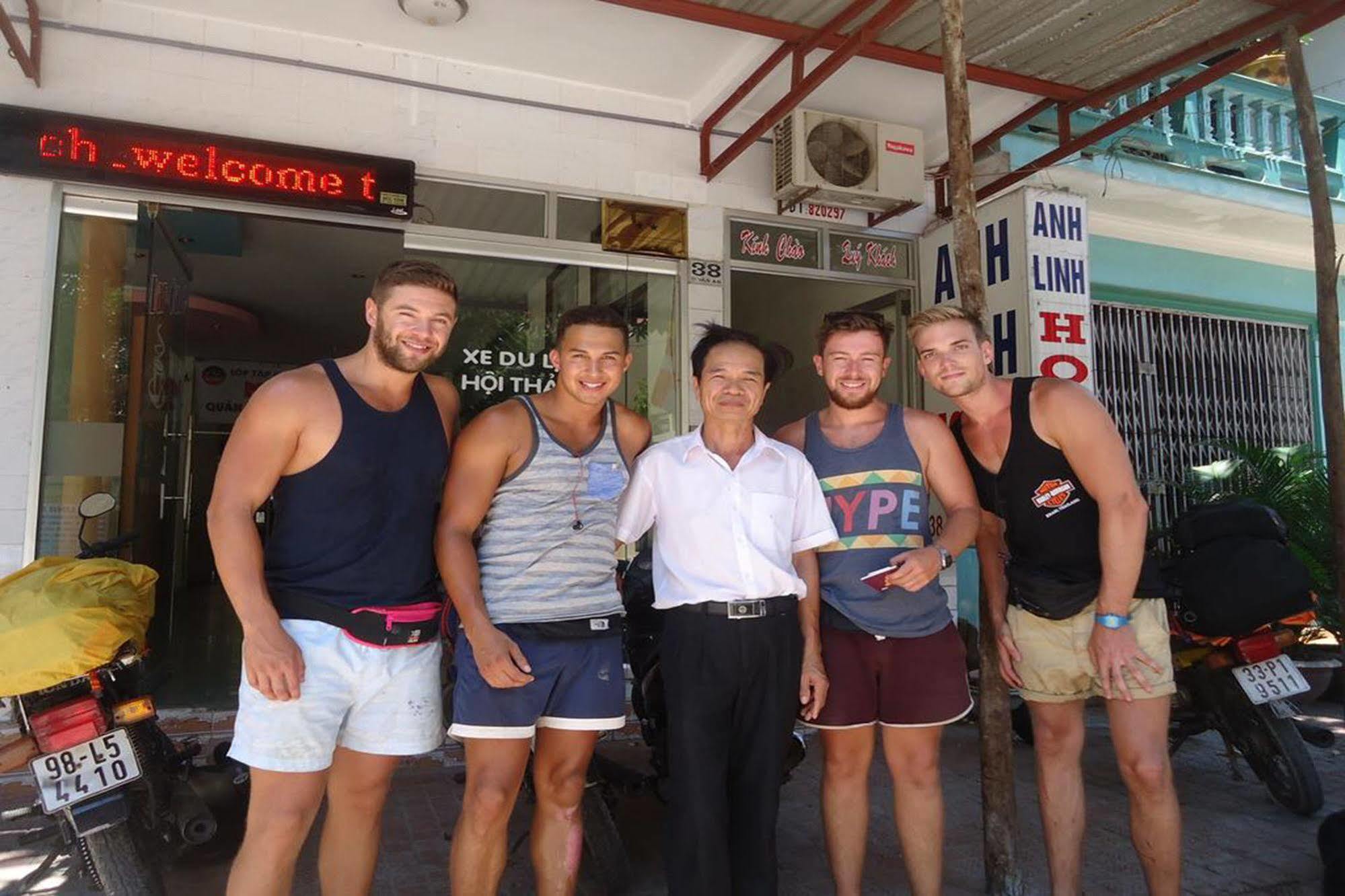 Anh Linh 1 Hotel ด่งเฮ้ย ภายนอก รูปภาพ