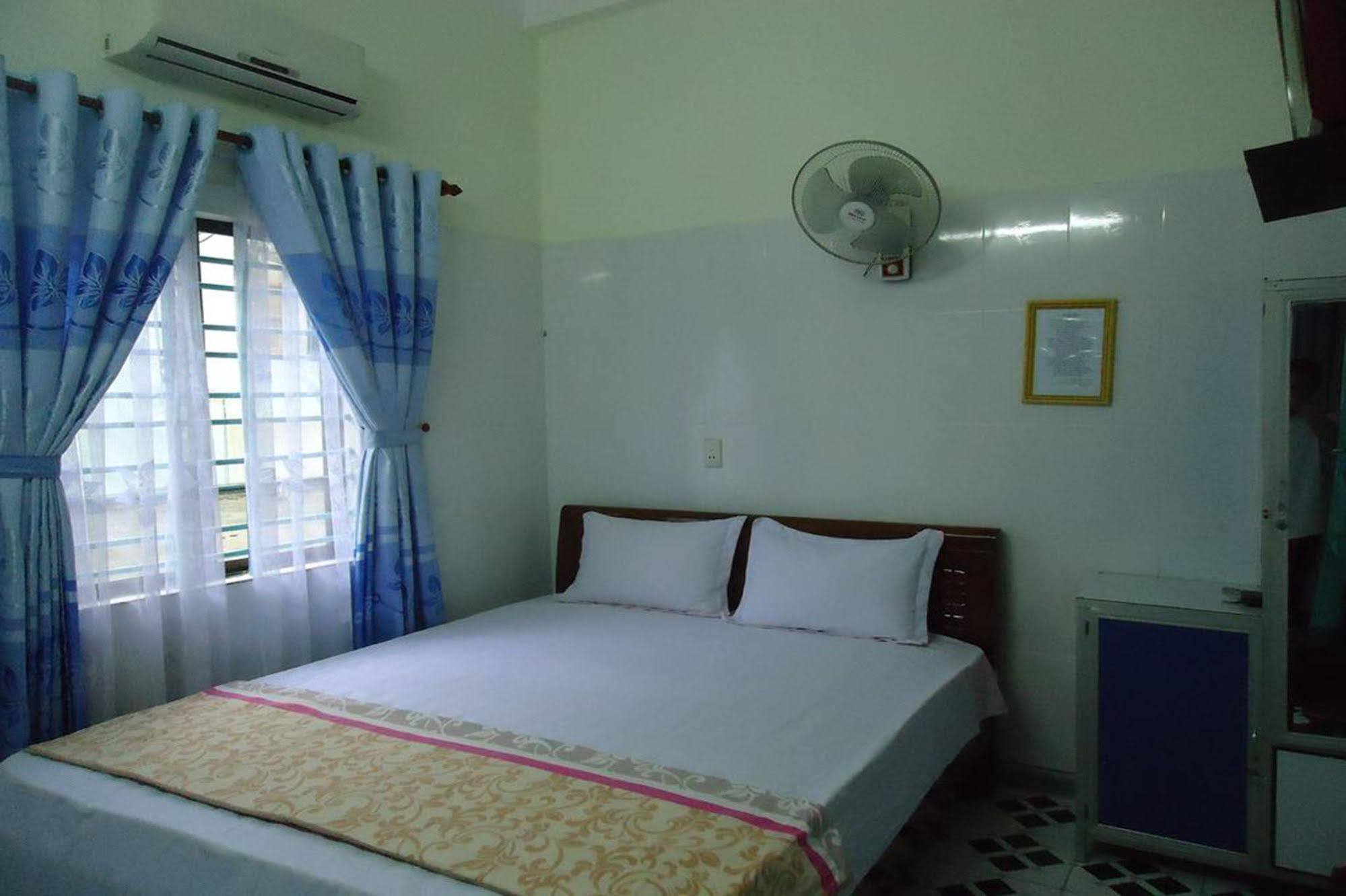 Anh Linh 1 Hotel ด่งเฮ้ย ภายนอก รูปภาพ